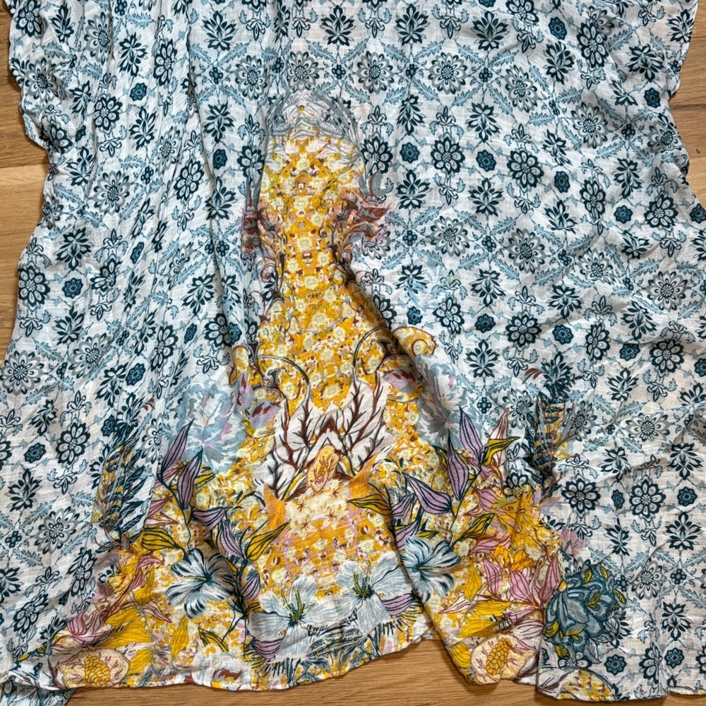 Altar'd State Boho Blue and Cream Floral Flowy Kimono Poncho Womens OS - Picture 4 of 9